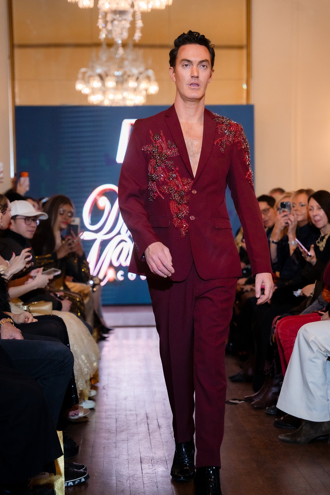 Matt Suit