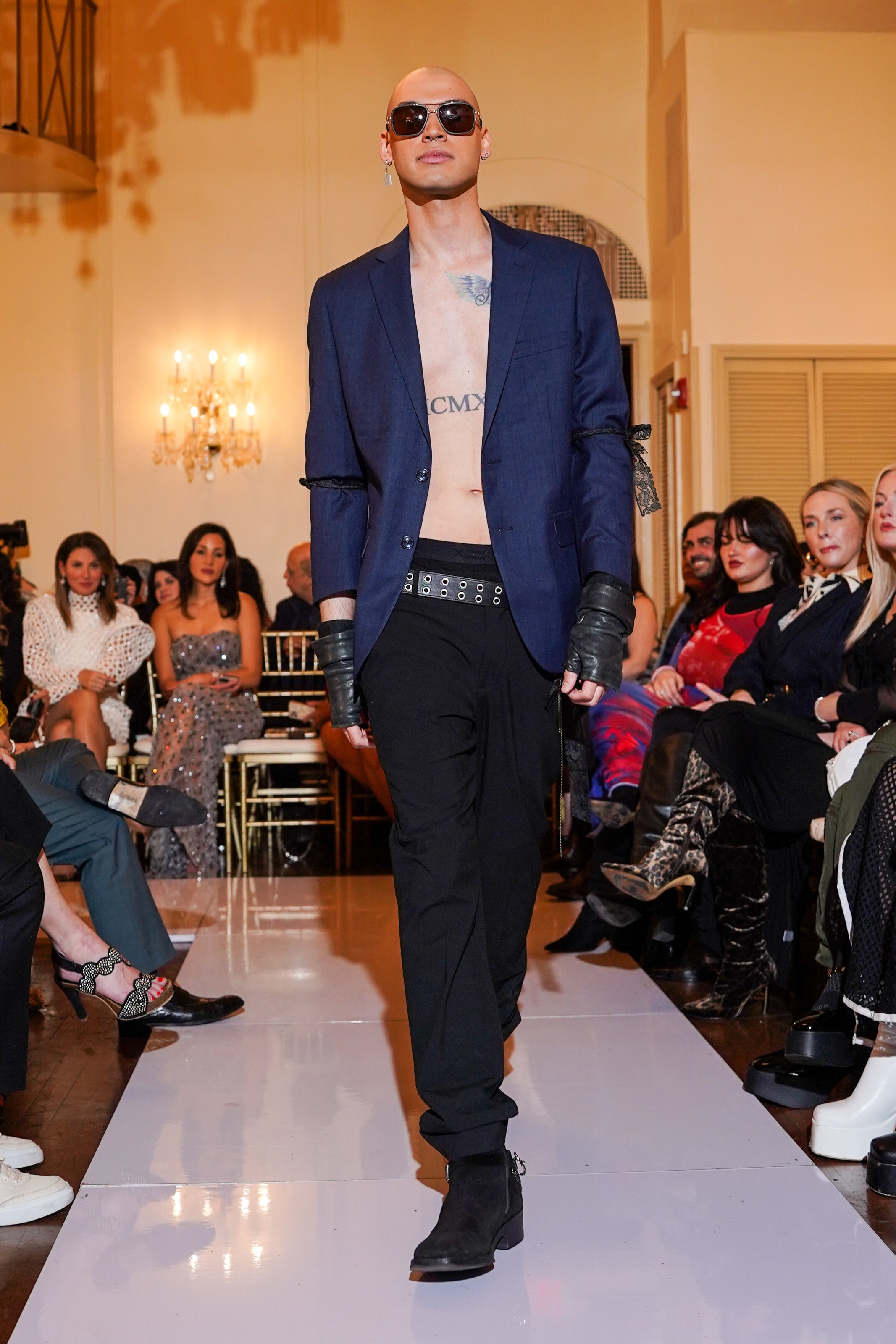 Noir Vanguard Blazer