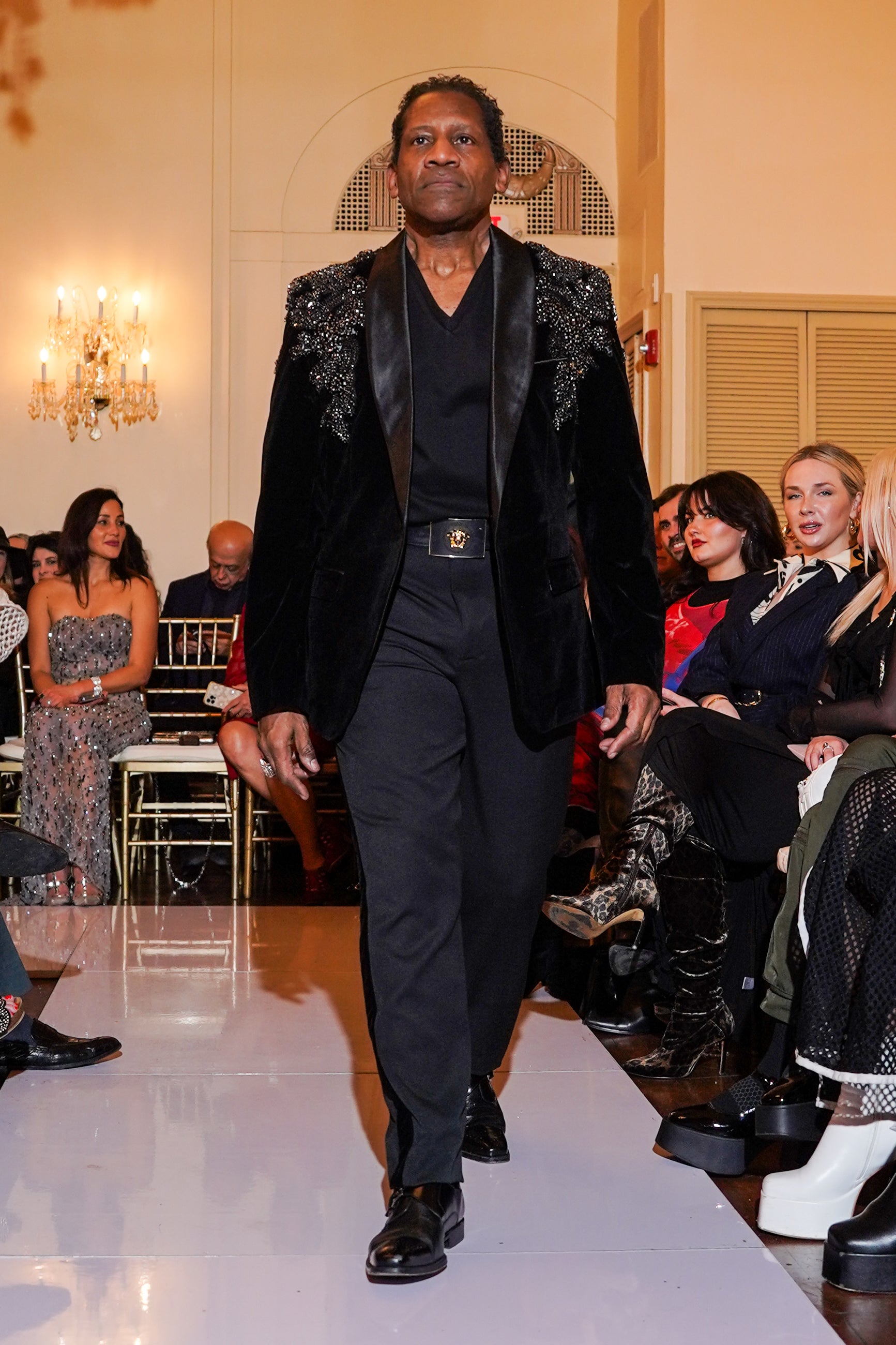 James Majesty Suit