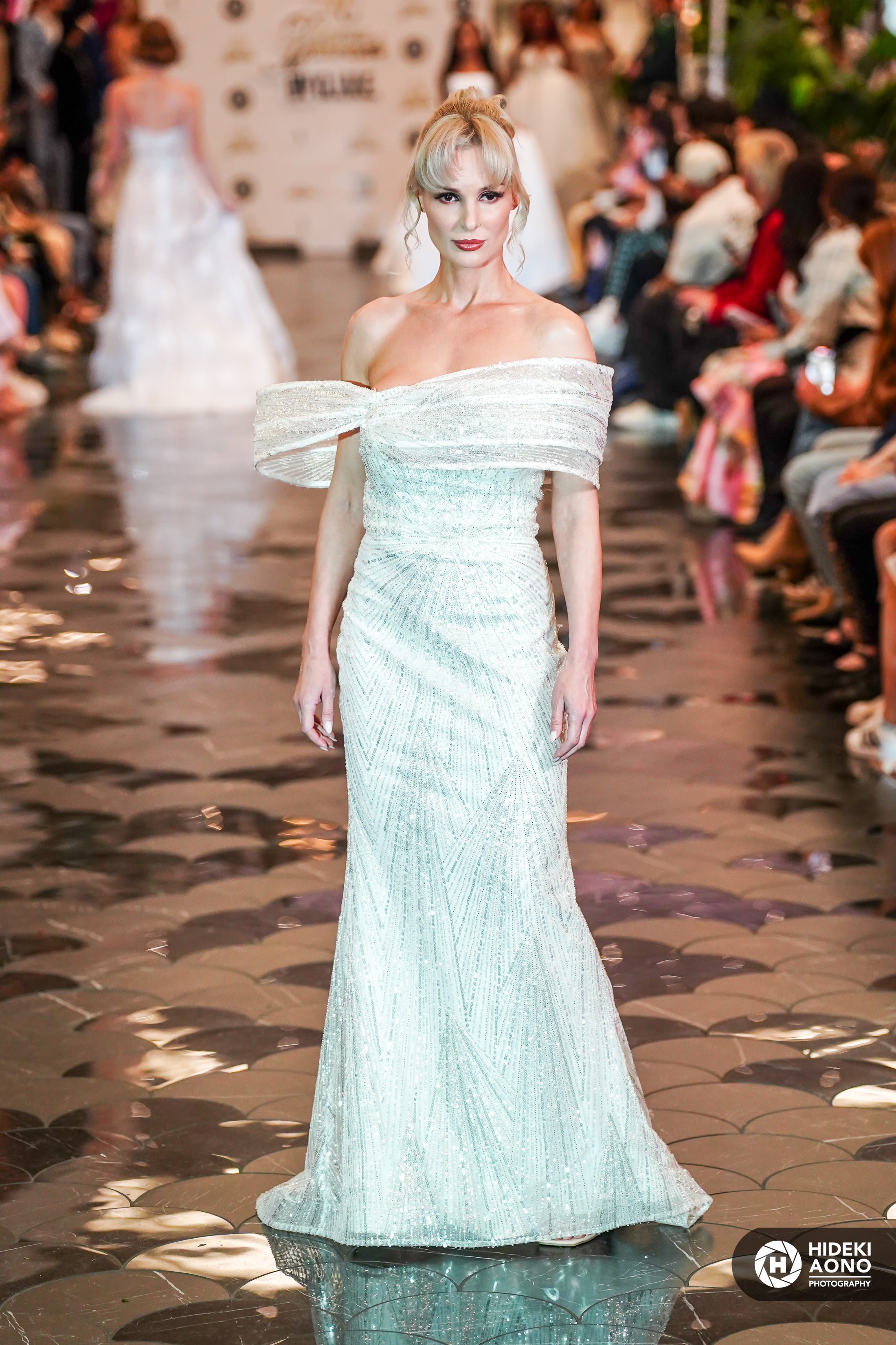 Ava's dress
