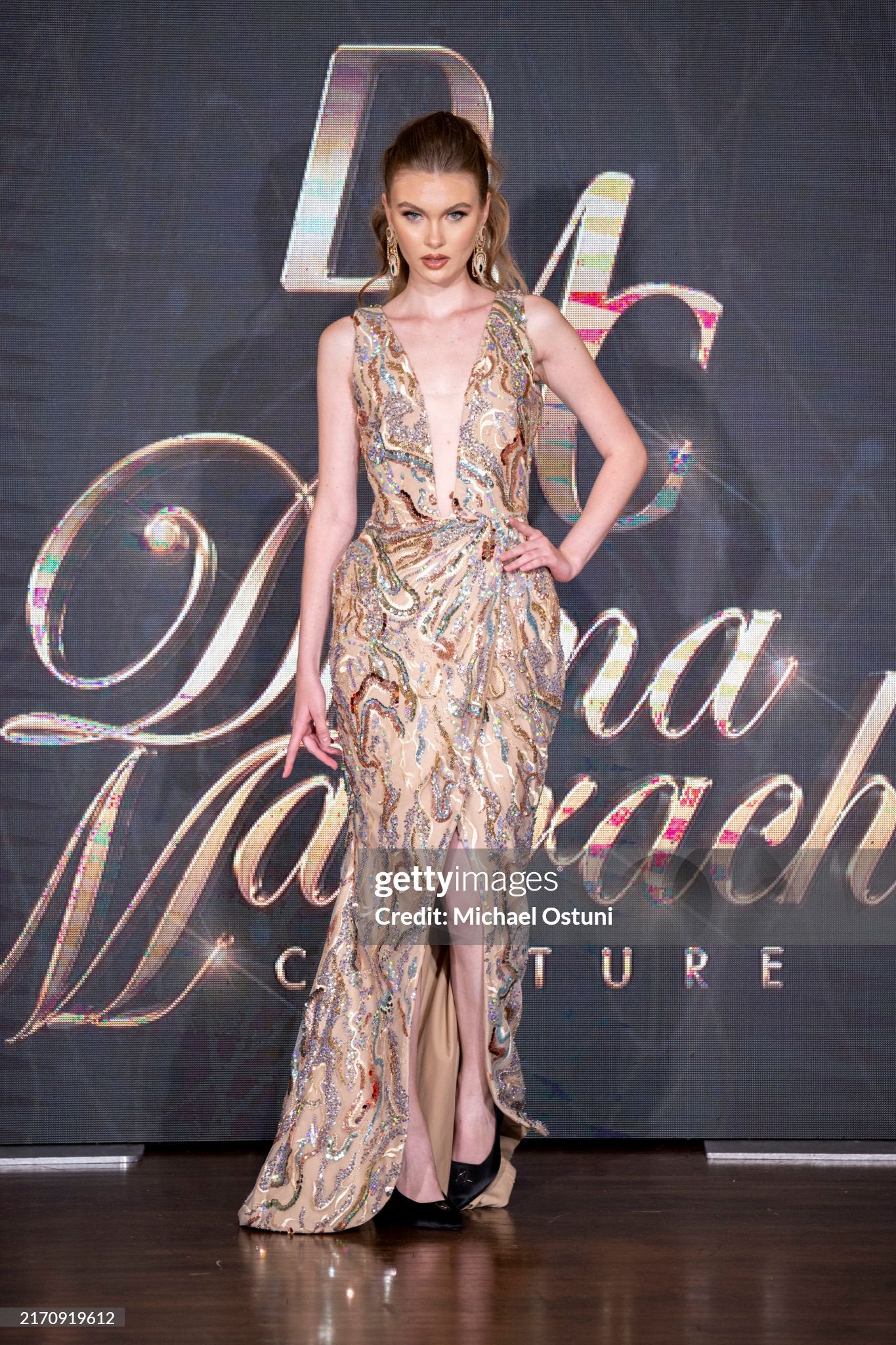 Anna Irredescent wrap Mermaid.