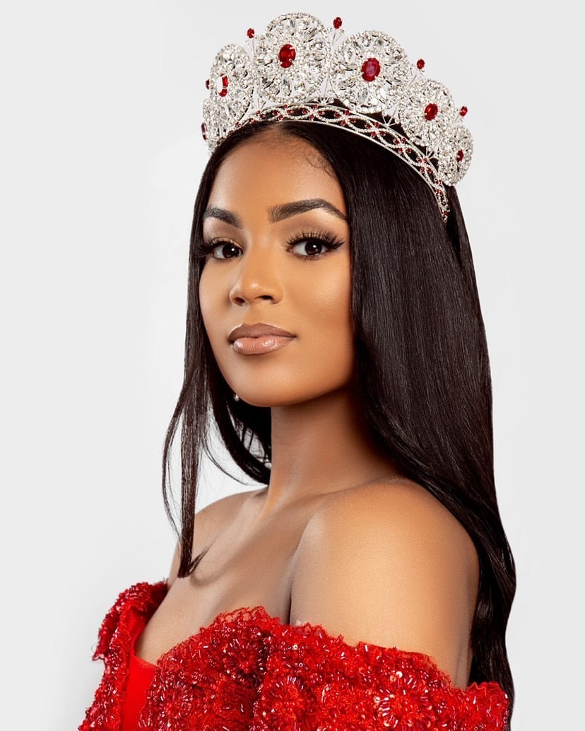 red  royalty sweet sixteen  dress