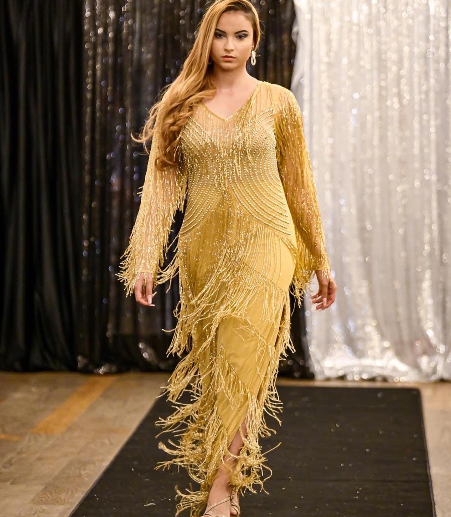 Swing fringe dress  Diana Mahrach Couture