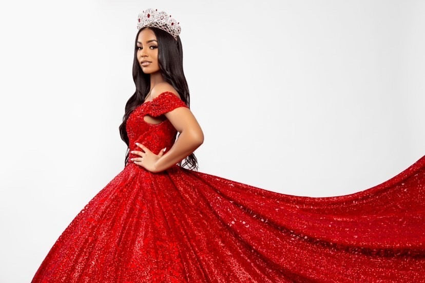 red  royalty sweet sixteen  dress