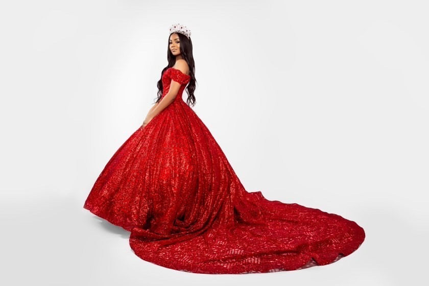 red  royalty sweet sixteen  dress